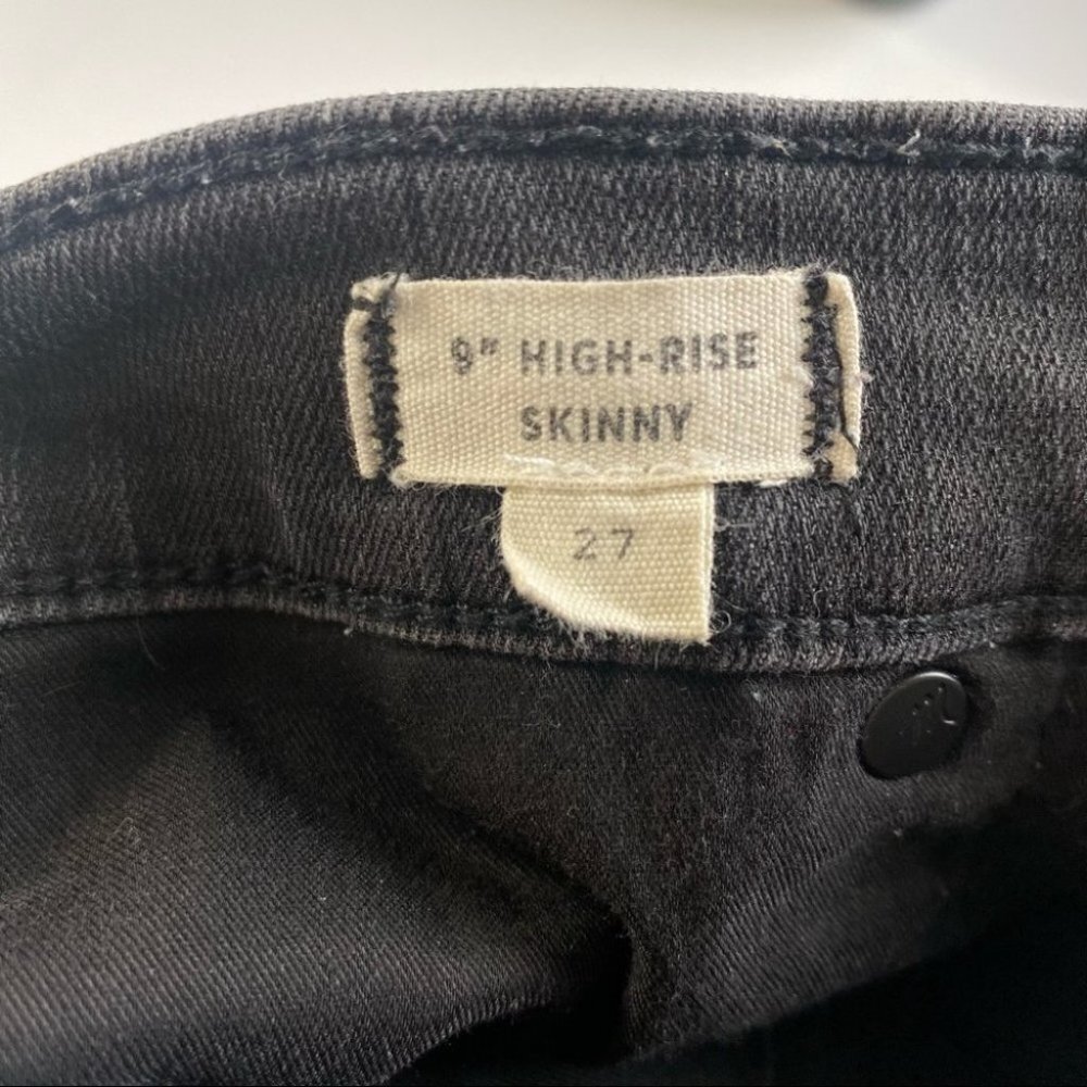 Madewell | 9" Skinny Jeans in Black‎ Sea | H2230 - Picture 3 of 10